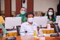 งานด้วยรักและผูกพัน 64