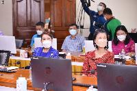 งานด้วยรักและผูกพัน 64