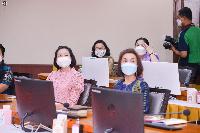 งานด้วยรักและผูกพัน 64