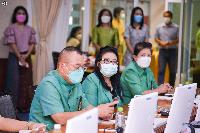 งานด้วยรักและผูกพัน 64