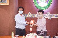 งานด้วยรักและผูกพัน 64