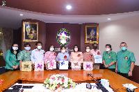 งานด้วยรักและผูกพัน 64