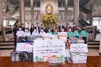 พิธีมอบอุปกรณ์การเรียนการสอนทางไกลให้แก่โรงเรียนโครงการกองทุนการศึกษาจังหวัดลพบุรี