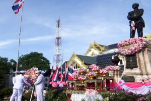 มรท.ร่วมพิธีวางพวงมาลาถวายราชสักการะเนื่องในวันคล้ายวันสวรรคต รัชกาลที่ 5