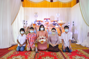 มรท.ร่วมพิธีทำบุญทอดกฐินวัดมะปรางหวาน