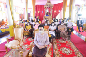มรท.ร่วมพิธีทำบุญทอดกฐินวัดมะปรางหวาน