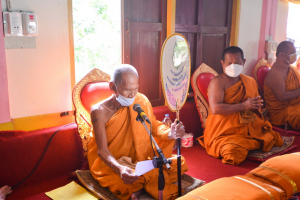 มรท.ร่วมพิธีทำบุญทอดกฐินวัดมะปรางหวาน