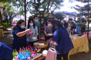 สำนักศิลปะและวัฒนธรรมจัดโครงการสืบสานประเพณีลอยกระทง