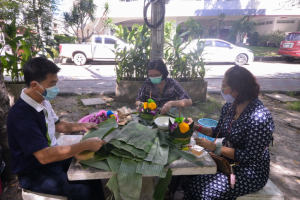 สำนักศิลปะและวัฒนธรรมจัดโครงการสืบสานประเพณีลอยกระทง