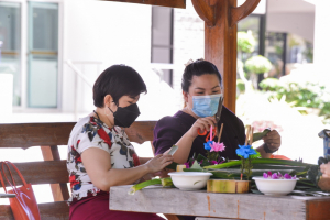 สำนักศิลปะและวัฒนธรรมจัดโครงการสืบสานประเพณีลอยกระทง