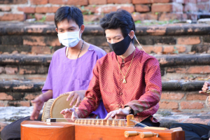 สาขาวิชาดนตรีศึกษาร่วมแสดงดนตรีในโครงการโบราณคดีศึกษา 