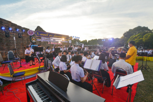 งาน ดนตรี อว.เทิดพระเกียรติ พระบาทสมเด็จพระสมเด็จพระบรมชนกาธิเบศร มหาภูมิพลอดุลยเดชมหาราช บรมนาถบพิตร 5 ธันวาคม 2564