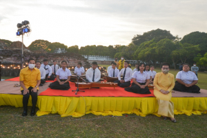งาน ดนตรี อว.เทิดพระเกียรติ พระบาทสมเด็จพระสมเด็จพระบรมชนกาธิเบศร มหาภูมิพลอดุลยเดชมหาราช บรมนาถบพิตร 5 ธันวาคม 2564