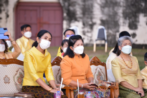 งาน ดนตรี อว.เทิดพระเกียรติ พระบาทสมเด็จพระสมเด็จพระบรมชนกาธิเบศร มหาภูมิพลอดุลยเดชมหาราช บรมนาถบพิตร 5 ธันวาคม 2564