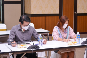 การประชุมเตรียมการจัดอบรมพัฒนาทักษะภาษาอังกฤษเพื่อการสื่อสารสำหรับ นศ.ปี 1 - 4
