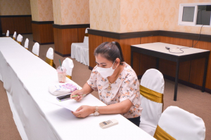 การประชุมเตรียมการจัดอบรมพัฒนาทักษะภาษาอังกฤษเพื่อการสื่อสารสำหรับ นศ.ปี 1 - 4