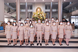 มรท.ร่วมรณรงค์แต่งกายในวันปฏิบัติราชการ