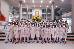 มรท.ร่วมรณรงค์แต่งกายในวันปฏิบัติราชการ
