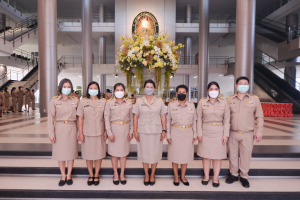 มรท.ร่วมรณรงค์แต่งกายในวันปฏิบัติราชการ