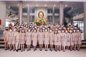 มรท.ร่วมรณรงค์แต่งกายในวันปฏิบัติราชการ