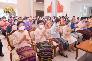 งานรวมใจชาวเทพสตรี โชคดีปีขาล 2565