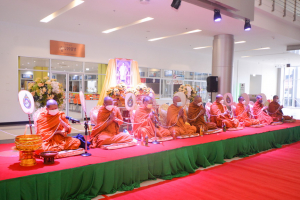 งานรวมใจชาวเทพสตรี โชคดีปีขาล 2565