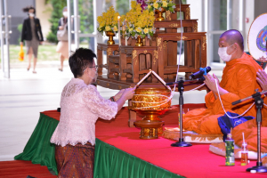 งานรวมใจชาวเทพสตรี โชคดีปีขาล 2565