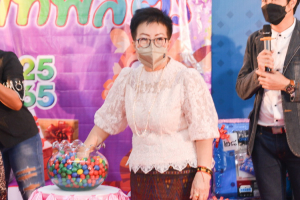 งานรวมใจชาวเทพสตรี โชคดีปีขาล 2565