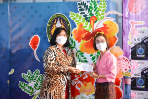 งานรวมใจชาวเทพสตรี โชคดีปีขาล 2565