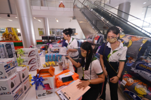 งานรวมใจชาวเทพสตรี โชคดีปีขาล 2565