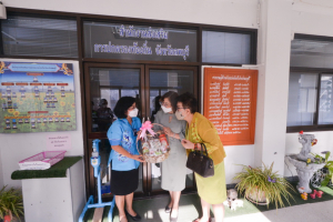 มรท.คารวะขอพรปีใหม่ ผวจ.ลพบุรี หัวหน้าส่วนราชการ และคุณอำนวย จั่นเงิน เนื่องในวันปีใหม่