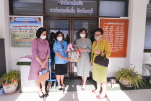 มรท.คารวะขอพรปีใหม่ ผวจ.ลพบุรี หัวหน้าส่วนราชการ และคุณอำนวย จั่นเงิน เนื่องในวันปีใหม่