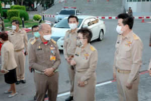 องคมนตรีตรวจเยี่ยมและติดตามผลการดำเนินงานโรงเรียนโครงการกองทุนการศึกษา โรงเรียนเครือข่าย โรงเรียนราชประชานุเคราะห์ 33 จ.ลพบุรี และให้เกียรติเปิดหอเกียรติยศ มหาวิทยาลัยราชภัฏเทพสตรี
