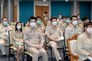 องคมนตรีตรวจเยี่ยมและติดตามผลการดำเนินงานโรงเรียนโครงการกองทุนการศึกษา โรงเรียนเครือข่าย โรงเรียนราชประชานุเคราะห์ 33 จ.ลพบุรี และให้เกียรติเปิดหอเกียรติยศ มหาวิทยาลัยราชภัฏเทพสตรี