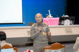องคมนตรีตรวจเยี่ยมและติดตามผลการดำเนินงานโรงเรียนโครงการกองทุนการศึกษา โรงเรียนเครือข่าย โรงเรียนราชประชานุเคราะห์ 33 จ.ลพบุรี และให้เกียรติเปิดหอเกียรติยศ มหาวิทยาลัยราชภัฏเทพสตรี