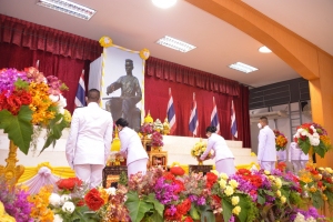 มรท.ร่วมพิธีถวายราชสักการะสมเด็จพระนเรศวรมหาราช