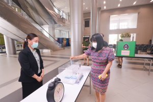 การลงคะแนนหยั่งเสียงผู้มีสิทธิเข้ารับการสรรหาให้ดำรงตำแหน่งอธิการบดี มรท.