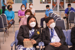 การลงคะแนนหยั่งเสียงผู้มีสิทธิเข้ารับการสรรหาให้ดำรงตำแหน่งอธิการบดี มรท.