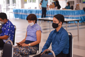 การลงคะแนนหยั่งเสียงผู้มีสิทธิเข้ารับการสรรหาให้ดำรงตำแหน่งอธิการบดี มรท.