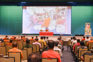 อธิการบดีร่วมพิธีเปิดการประชุมพระสังฆาธิการในเขตปกครองคณะสงฆ์อำเภอเมืองลพบุรีฯ