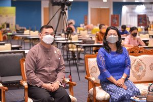 การเสวนาวิชาการ สืบสานงานศิลป์ แผ่นดินสมเด็จพระนารายณ์มหาราชฯ