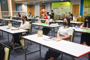 การเสวนาวิชาการ สืบสานงานศิลป์ แผ่นดินสมเด็จพระนารายณ์มหาราชฯ