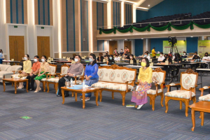 การเสวนาวิชาการ สืบสานงานศิลป์ แผ่นดินสมเด็จพระนารายณ์มหาราชฯ