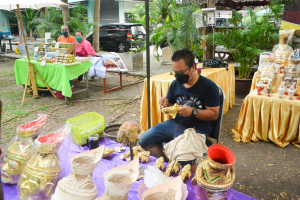การเสวนาวิชาการ สืบสานงานศิลป์ แผ่นดินสมเด็จพระนารายณ์มหาราชฯ