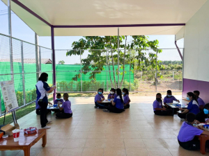 มรท.รับเสด็จสมเด็จพระเทพฯ เสด็จฯ ติดตามผลการดำเนินงาน รร.ตชด.บ้านเขาสารภี จ.สระแก้ว