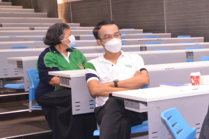 การแสดงวิสัยทัศน์ของผู้มีสิทธิเข้ารับการสรรหาเป็น ผอ.สำนักศิลปะและวัฒนธรรม
