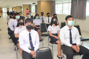 มนส.จัดพิธีมอบรางวัลให้แก่ นศ.คณะมนุษยศาสตร์ฯ ประจำปีการศึกษา 2564
