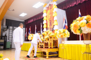 มรท.ร่วมพิธีวันที่ระลึกมหาเจษฎาบดินทร์พระนั่งเกล้าเจ้าอยู่หัว
