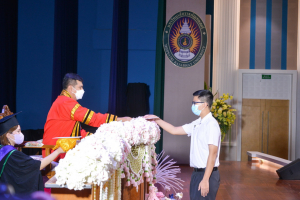 รร.สาธิต มรท. จัดพิธีมอบประกาศนียบัตรการสำเร็จการศึกษาแก่นักเรียนสาธิต ม.3 และ ม.6