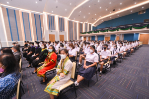 รร.สาธิต มรท. จัดพิธีมอบประกาศนียบัตรการสำเร็จการศึกษาแก่นักเรียนสาธิต ม.3 และ ม.6